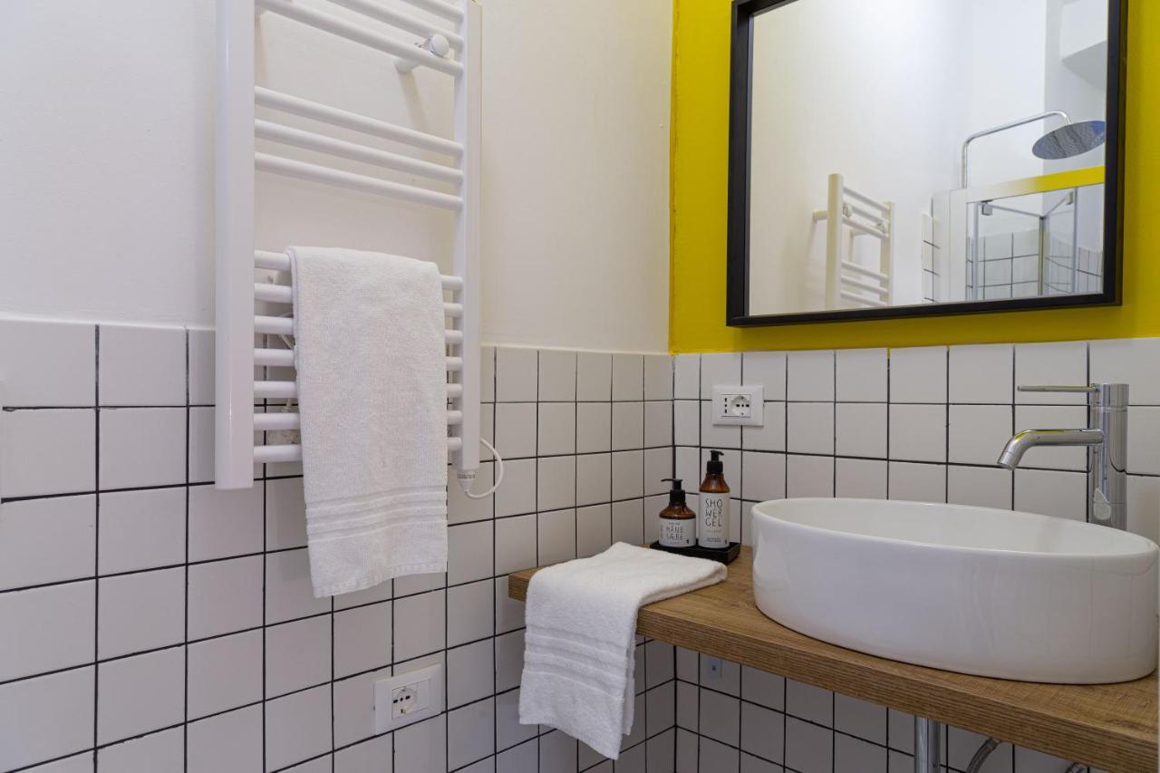 Tiny Cozy Studio In The City Center Trieste Exterior photo
